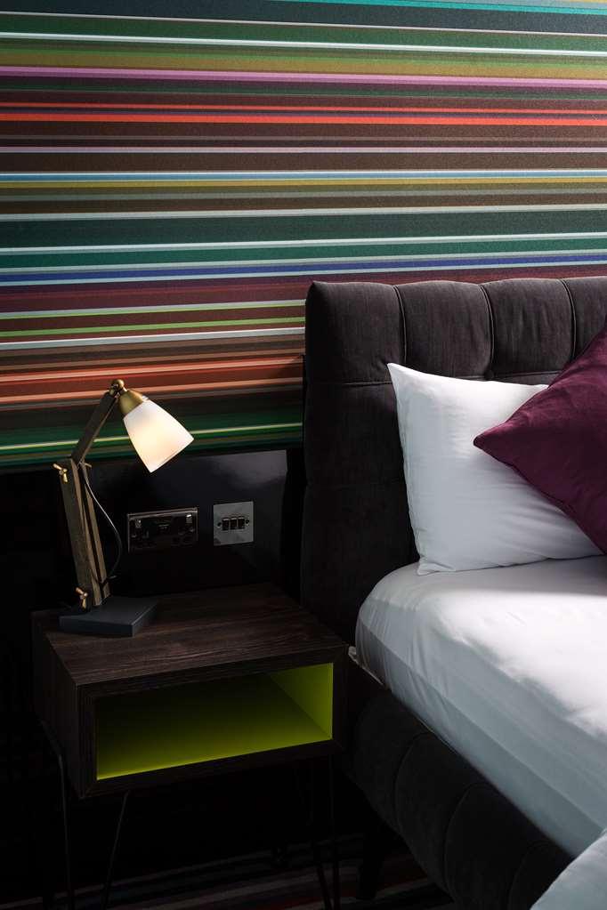 Village Hotel Manchester Cheadle Cheadle  Szoba fotó